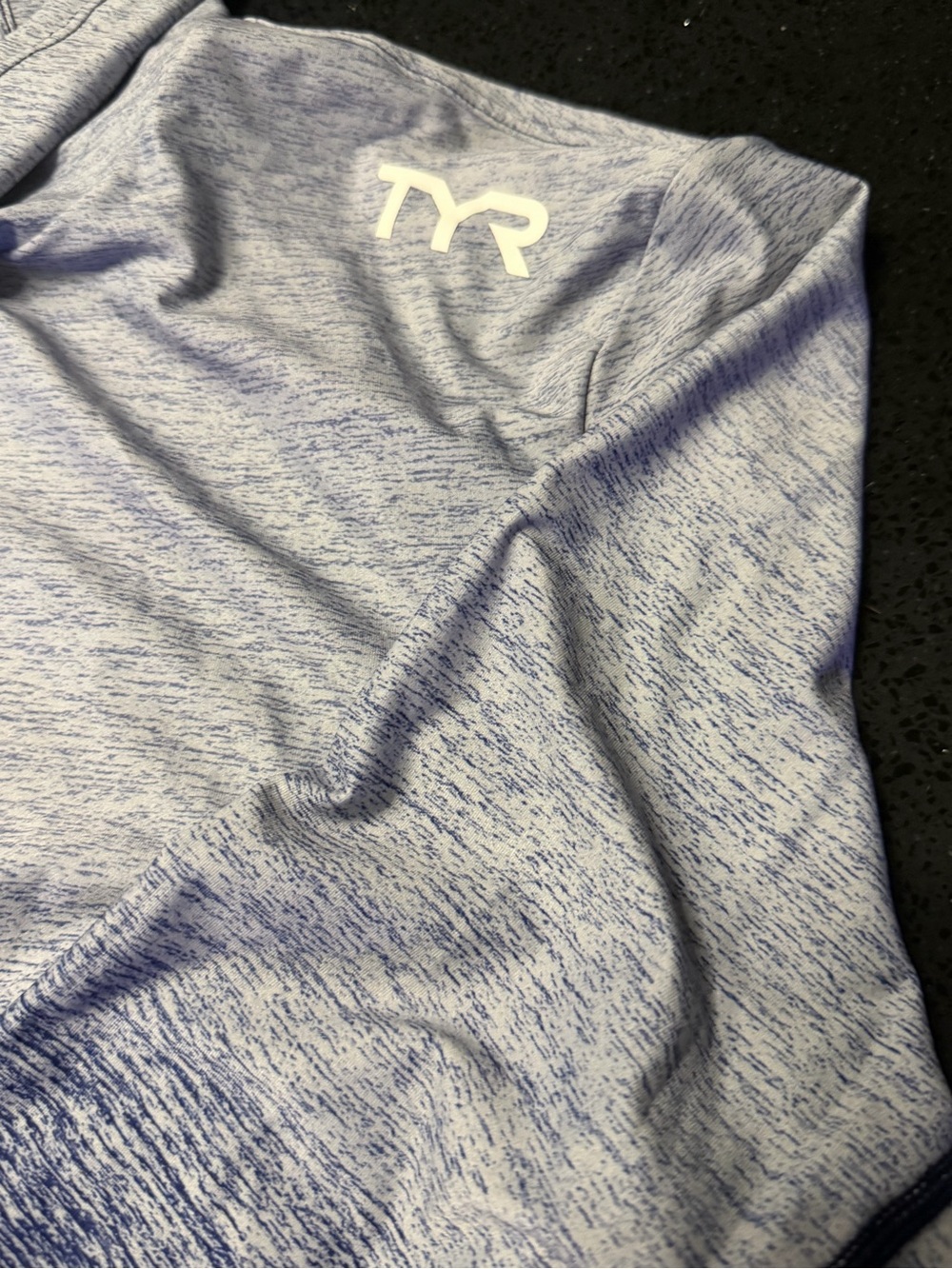 TYR Blue Ombre Long Sleeve Hooded Swim Shirt - Picture 3 of 4
